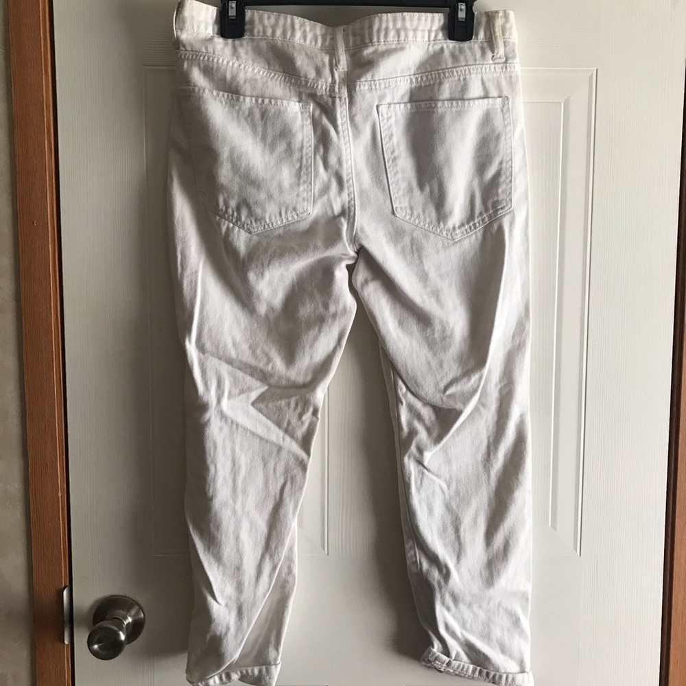 WHITE RIPPED JEANS - Picture 6 of 6